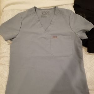 Catarina one pocket scrub top. Dusty blue